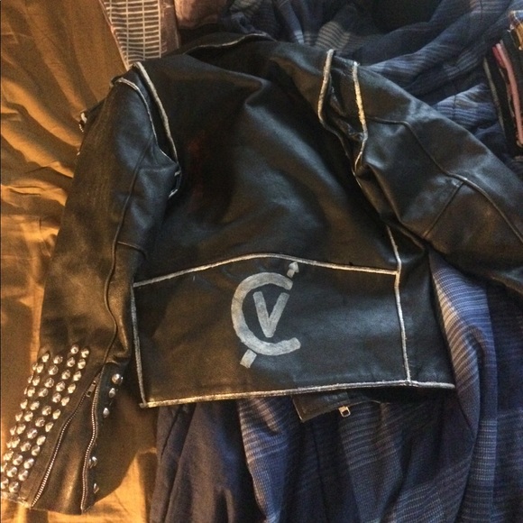 Studded leather jacket - Picture 2 of 3