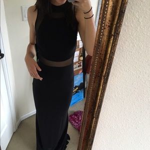 BETSY ADAM BLACK PROM DRESS SIZE 0. NEW NEVER WORN