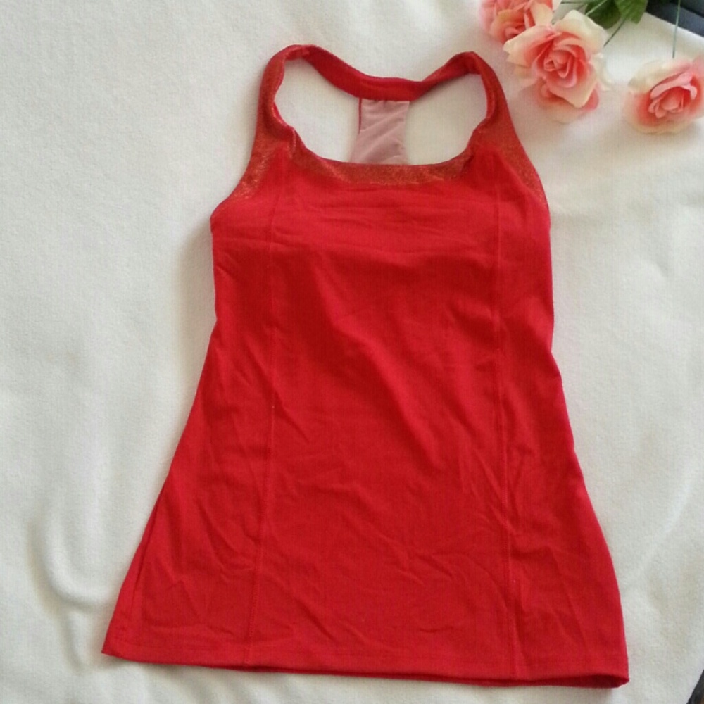 FINAL SALE Victoria's Secret Sport Top With Bra XS