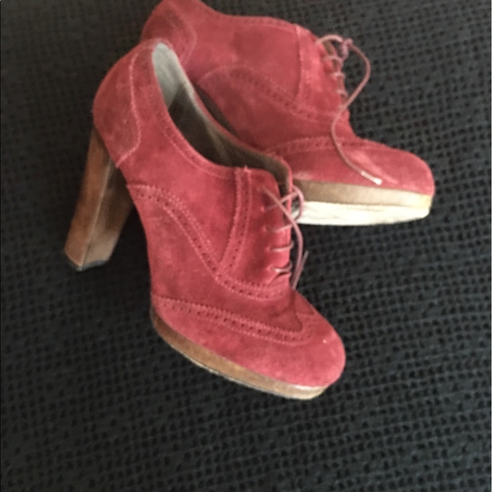 Joie wine color suede leather shoes
