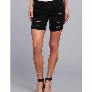 Volcom Bermuda shorts size 7