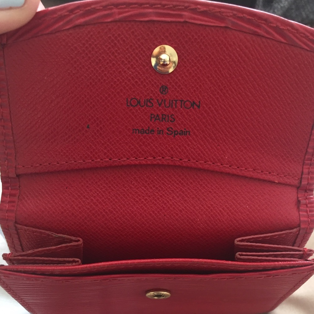 Louis Vuitton Epi card holder/wallet