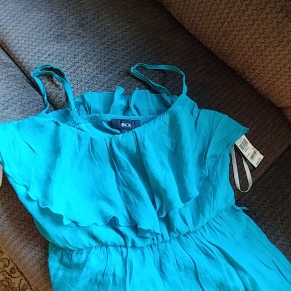 Dress - Picture 2 of 4