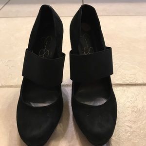 Jessica Simpson heel