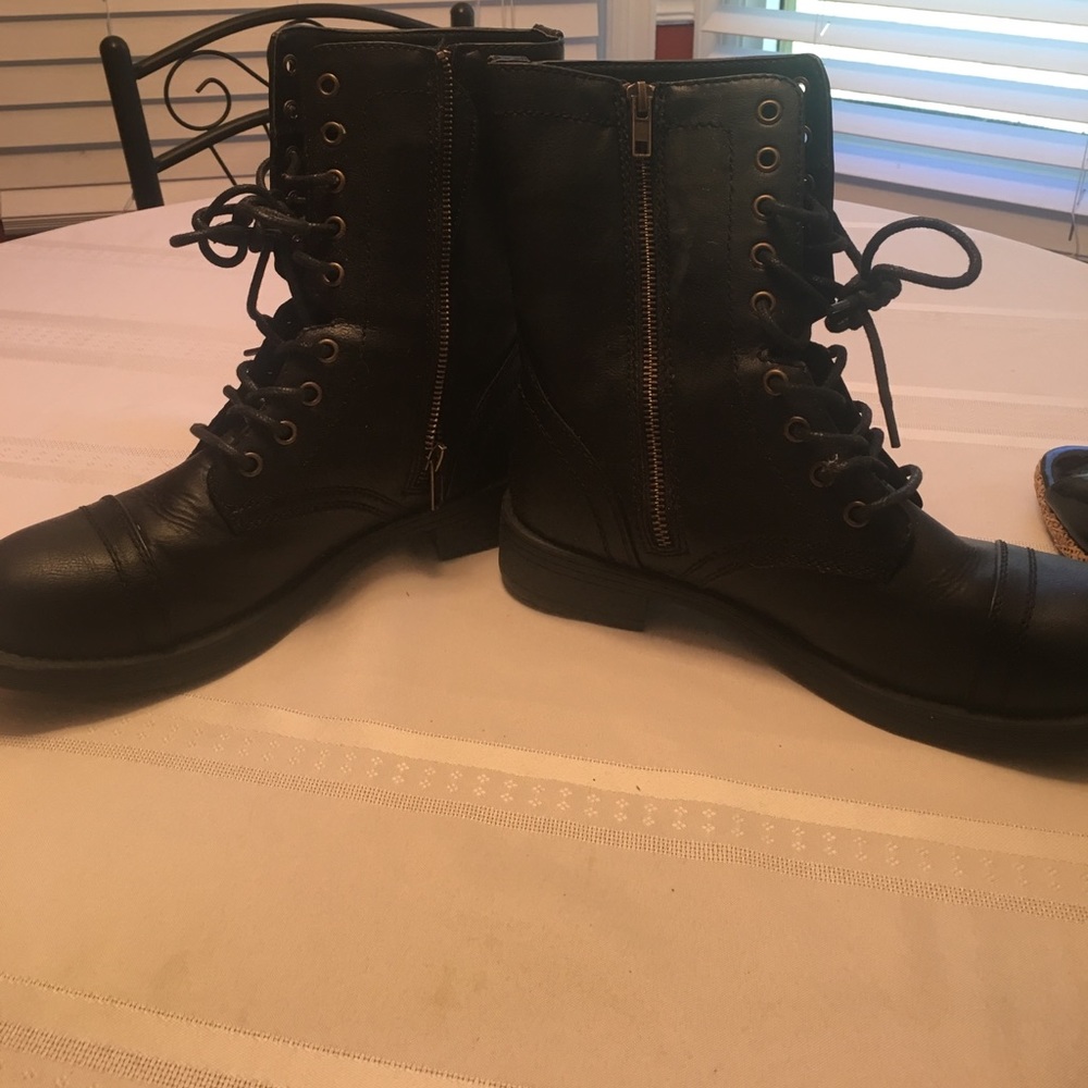 Boots great for the rain