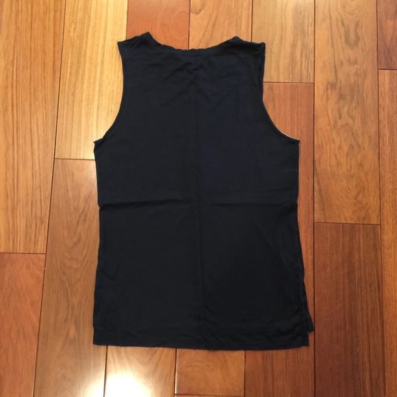 Free tank top XS by Aritzia - Picture 3 of 3