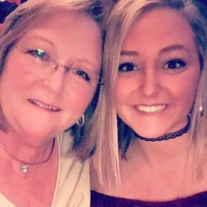 Meet your Posher, Jordyn