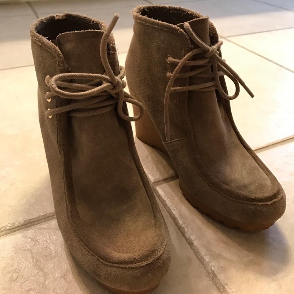 Michael kors suede shoe
