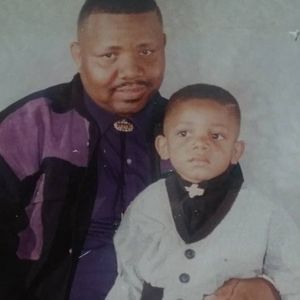 Meet your Posher, Raymond