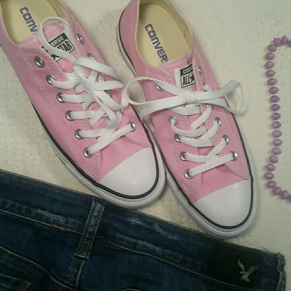 Converse Shoes - Pink Converse 8.5, All Star, Chuck Taylor, spring