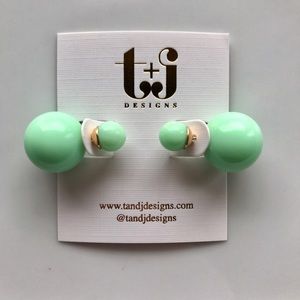 Mint Double-Sided Stud Earrings