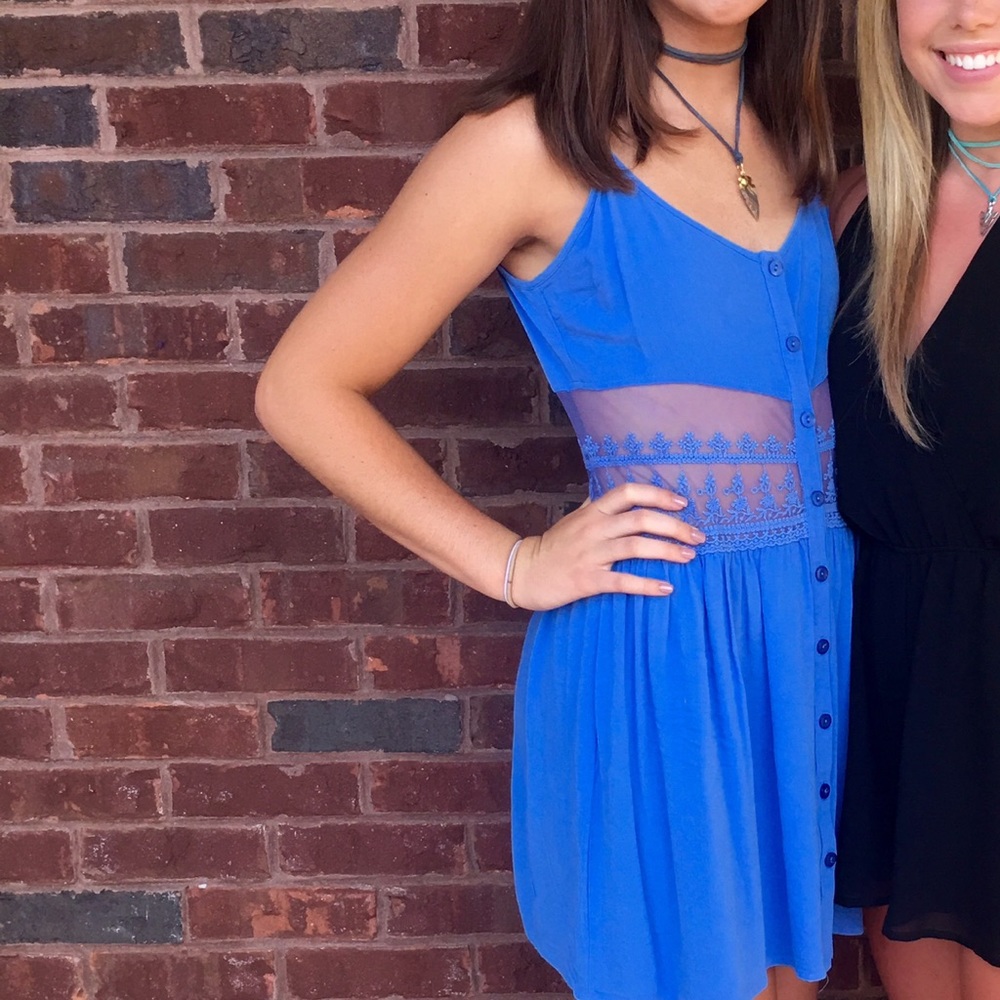 the little blue dress 💙