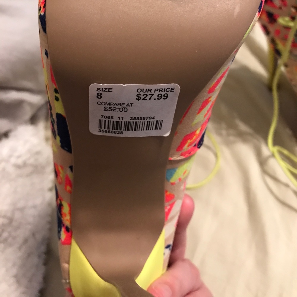 Colorful heels - Picture 2 of 3