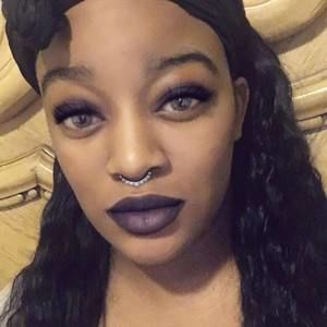 Meet your Posher, Giselle