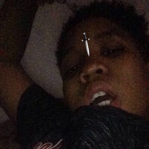 Meet your Posher, Derrick