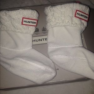 Hunter half stitch cable boot socks