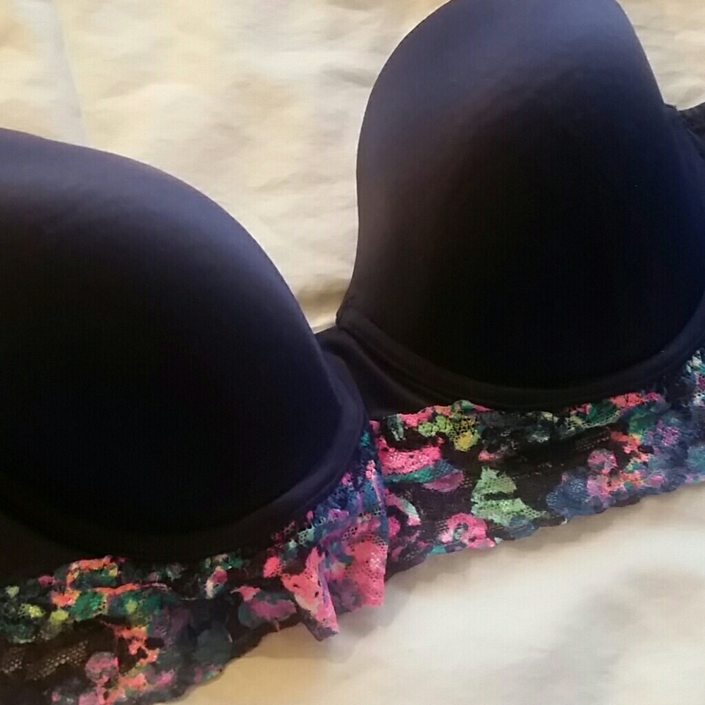 PINK 36D Strapless Bra