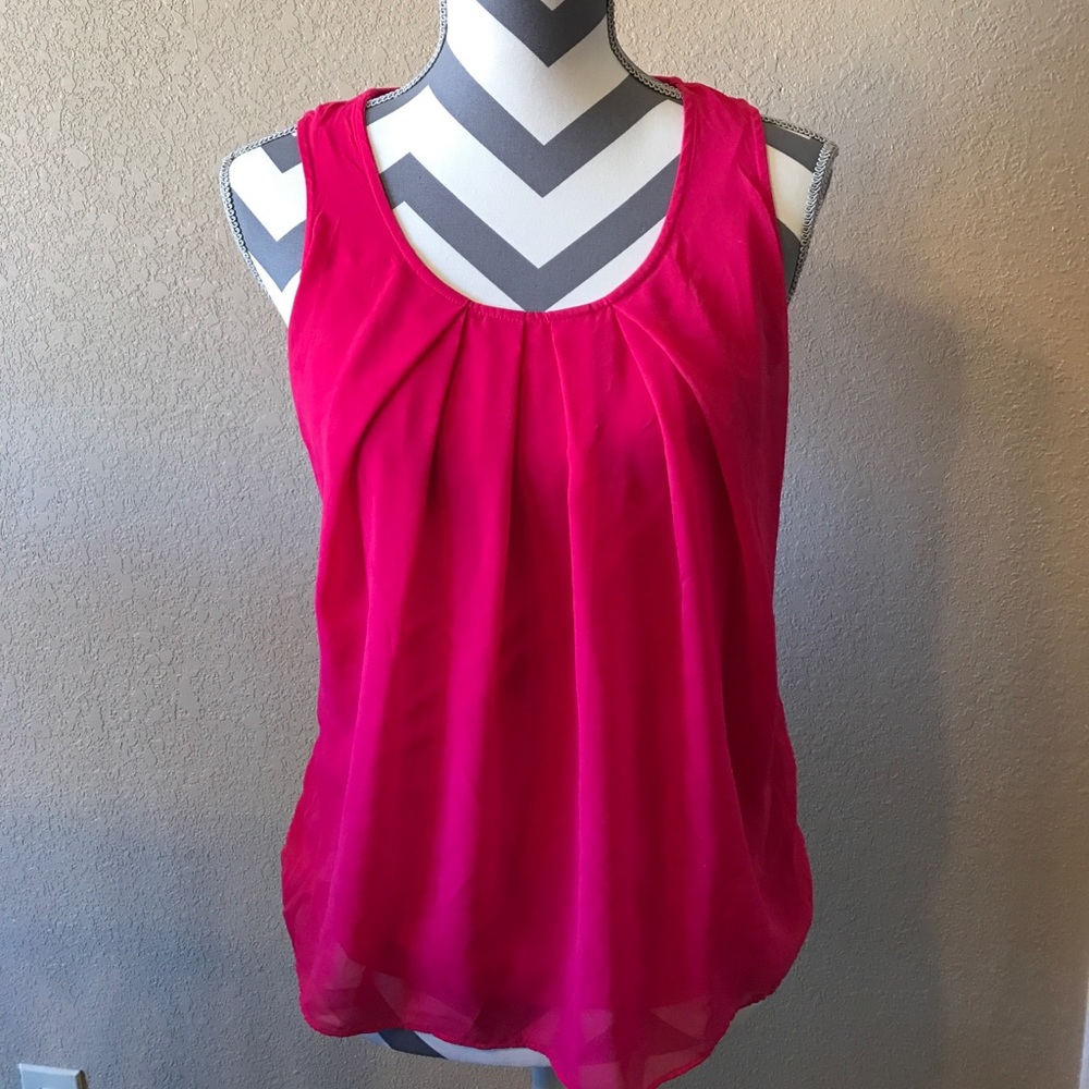 SUPE CUTE pink top