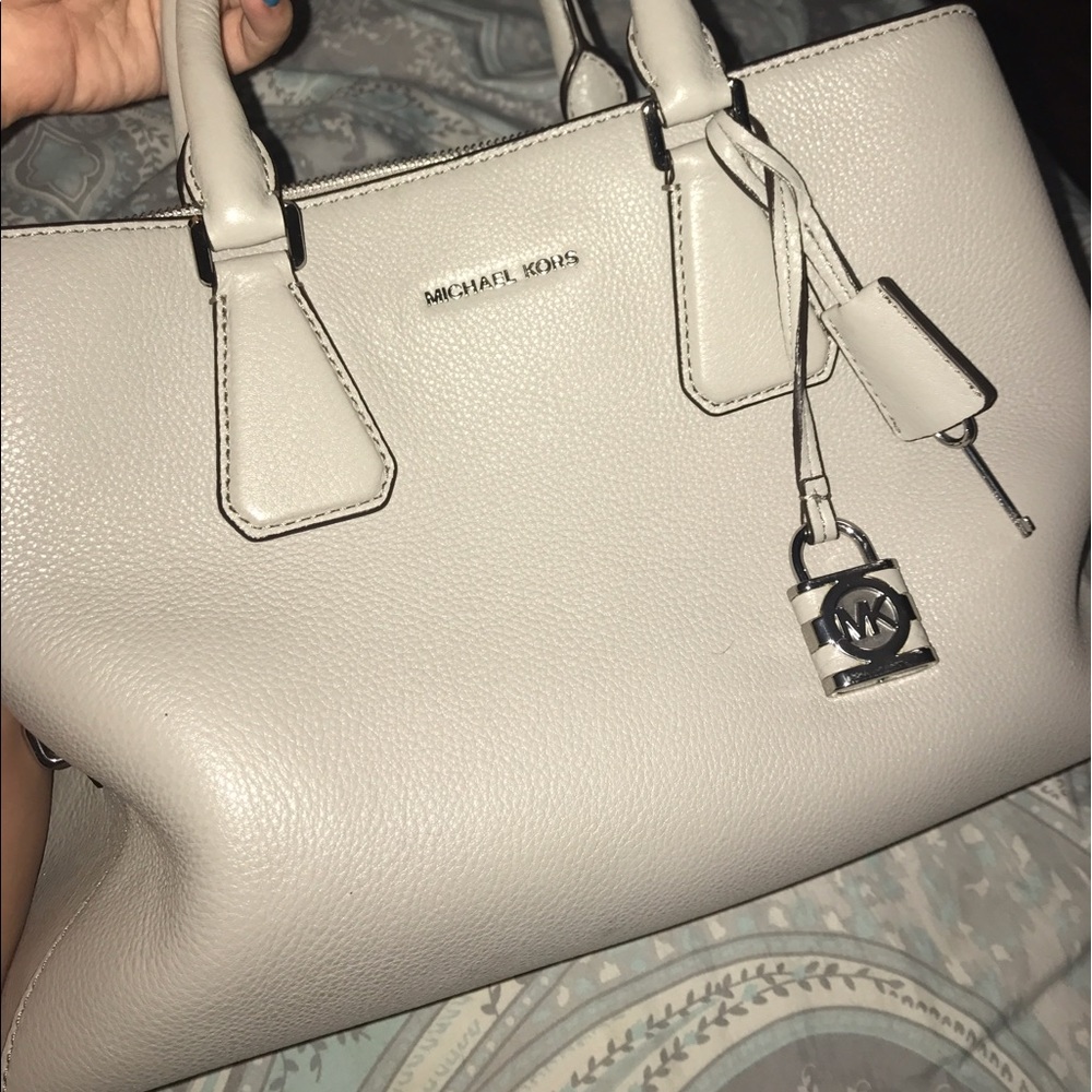 Micheal kors bag