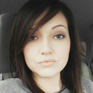 Meet your Posher, Shelly