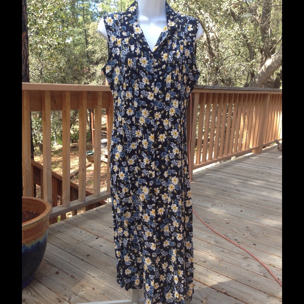 Erika Dresses Dress