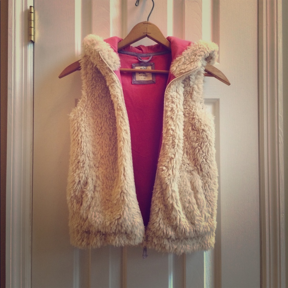 Mini Boden Faux Shag Hooded Vest