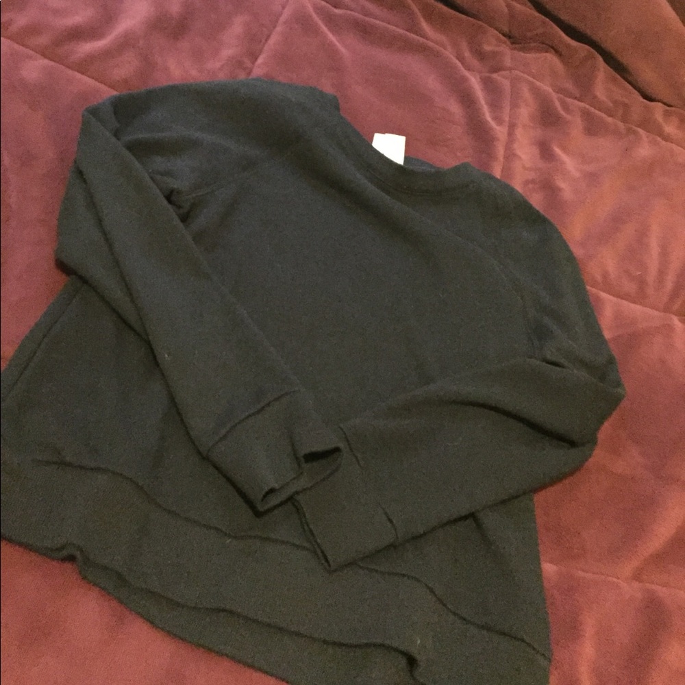 Black h&m crew neck