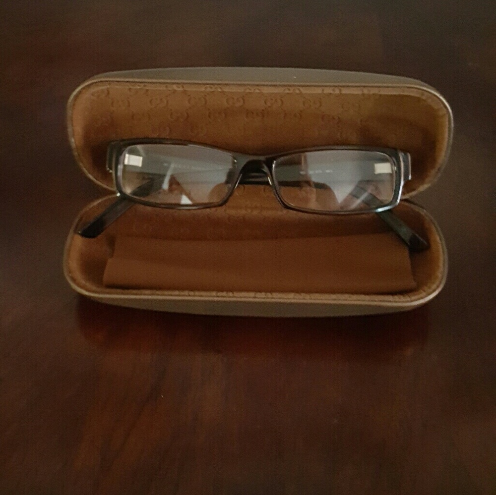 Eyeglasses