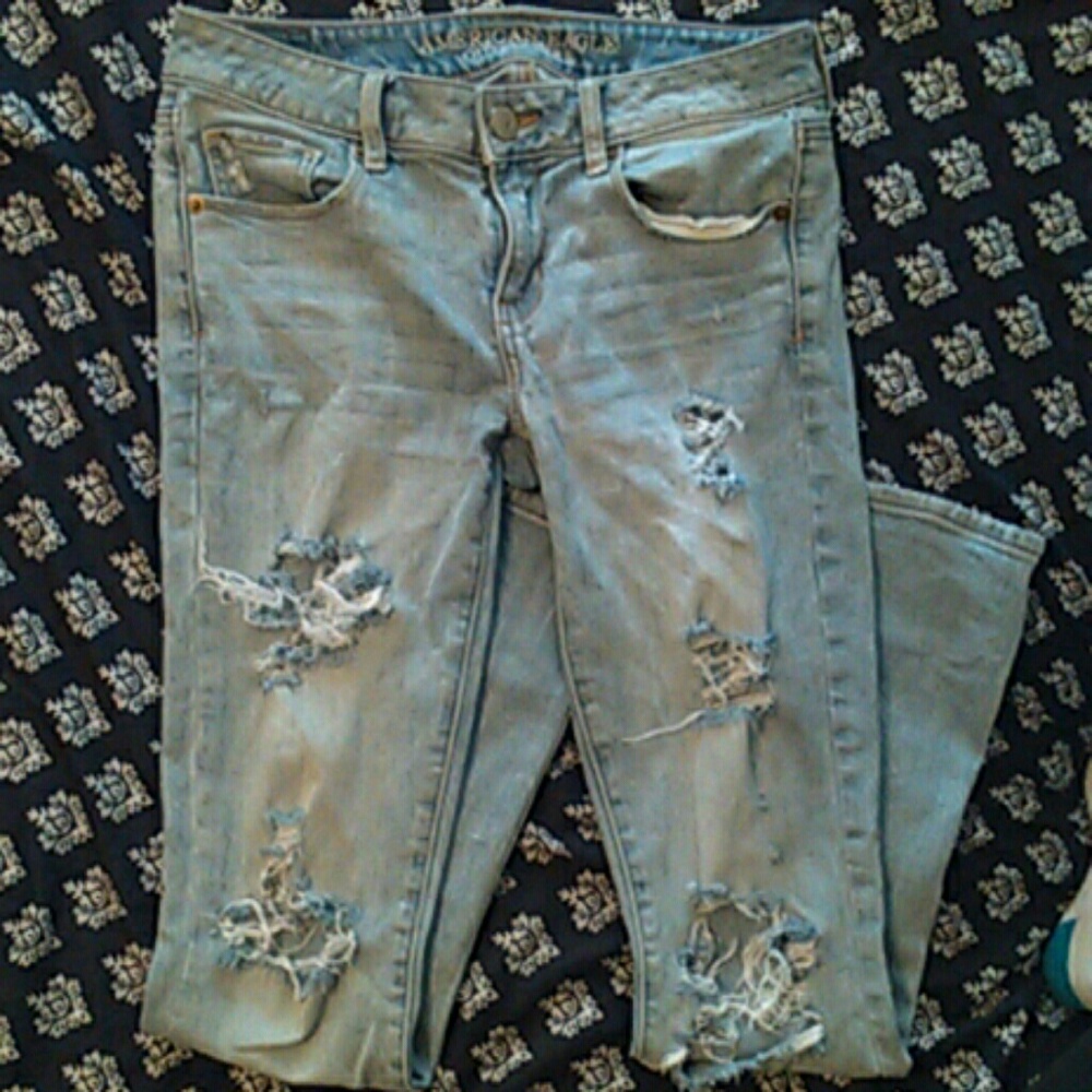 Light Wash Distressed Skinny Jeans
