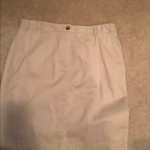 LL Bean khaki skirt. Never worn.