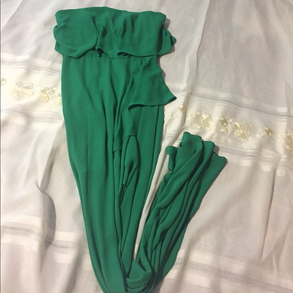 Long gown with side slit