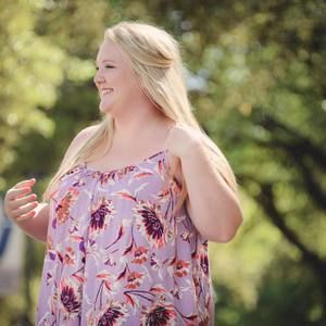 Meet your Posher, Brooke