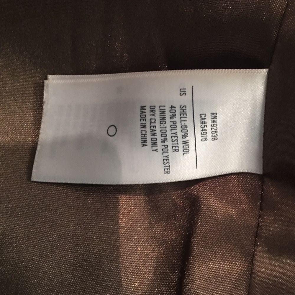 Fossil Coat - Picture 4 of 4