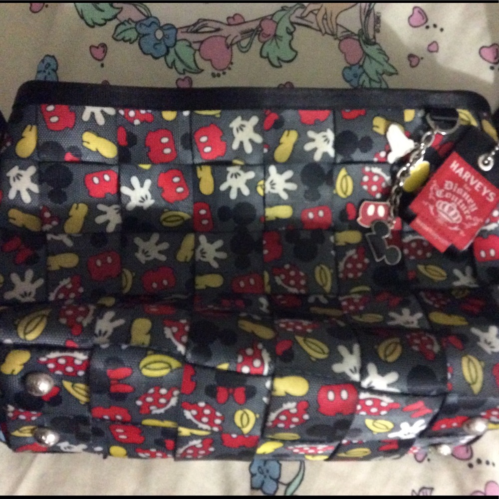 Disney Harvey's Minnie pieces purse