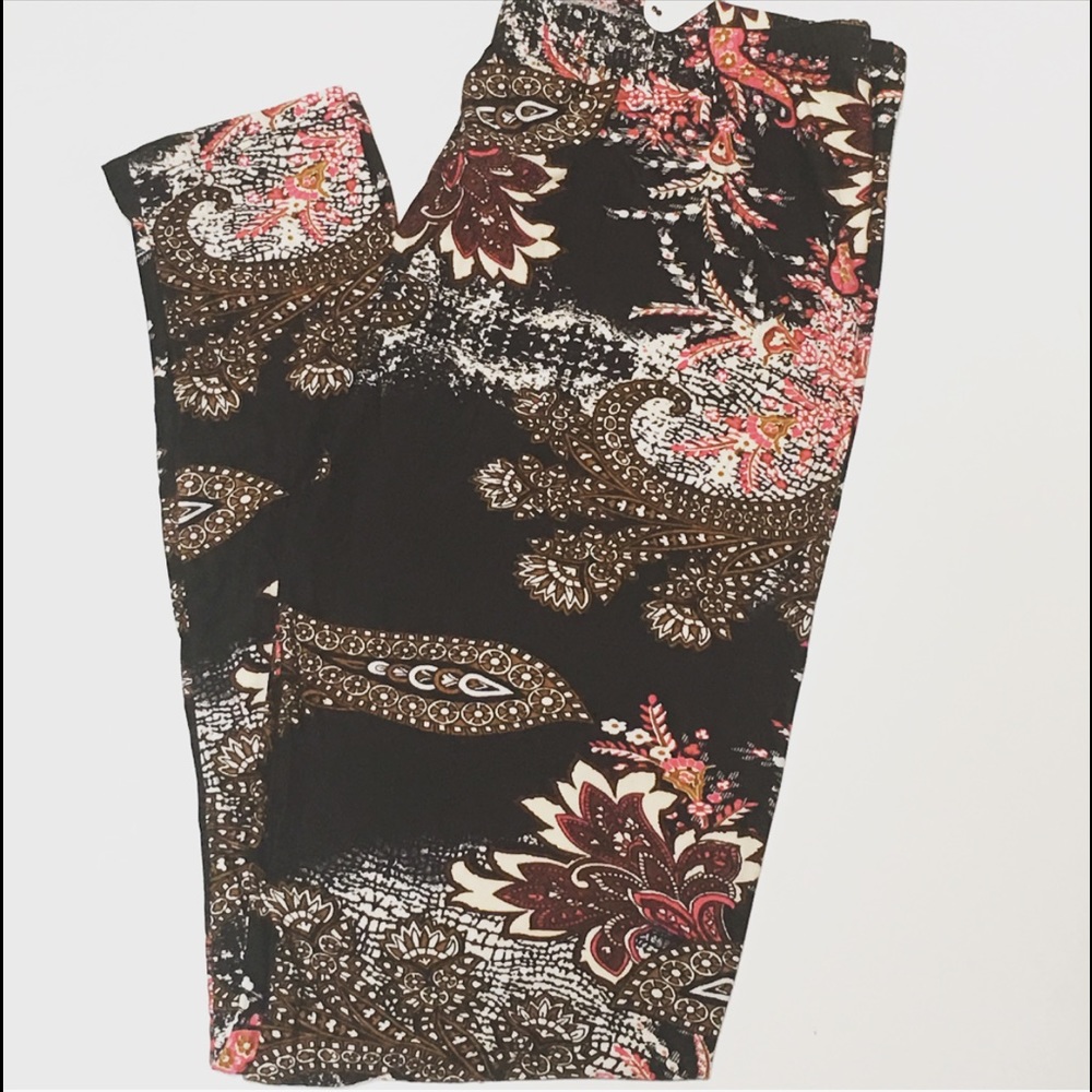 🆕Limited Print Buttery Soft Plus Size Leggings