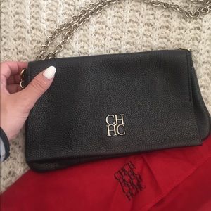 Carolina herrera clutch