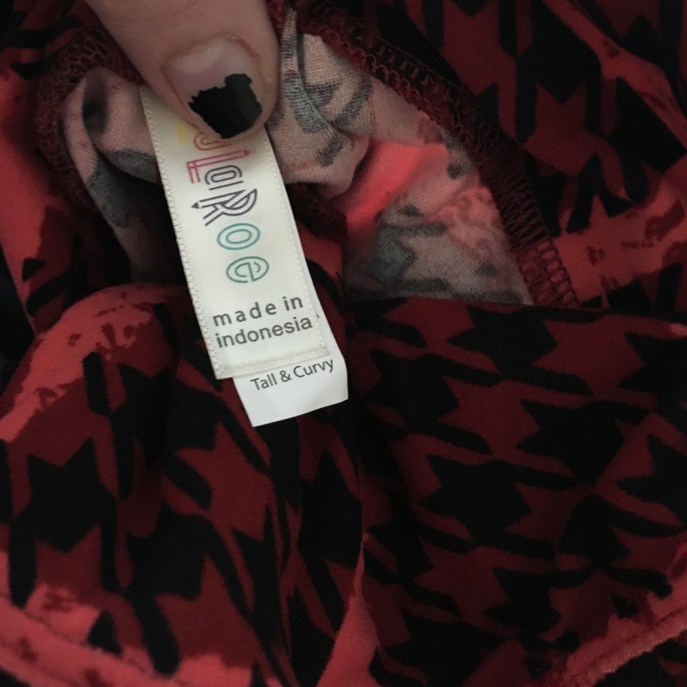 BNWOT TC LULAROE - Picture 2 of 2