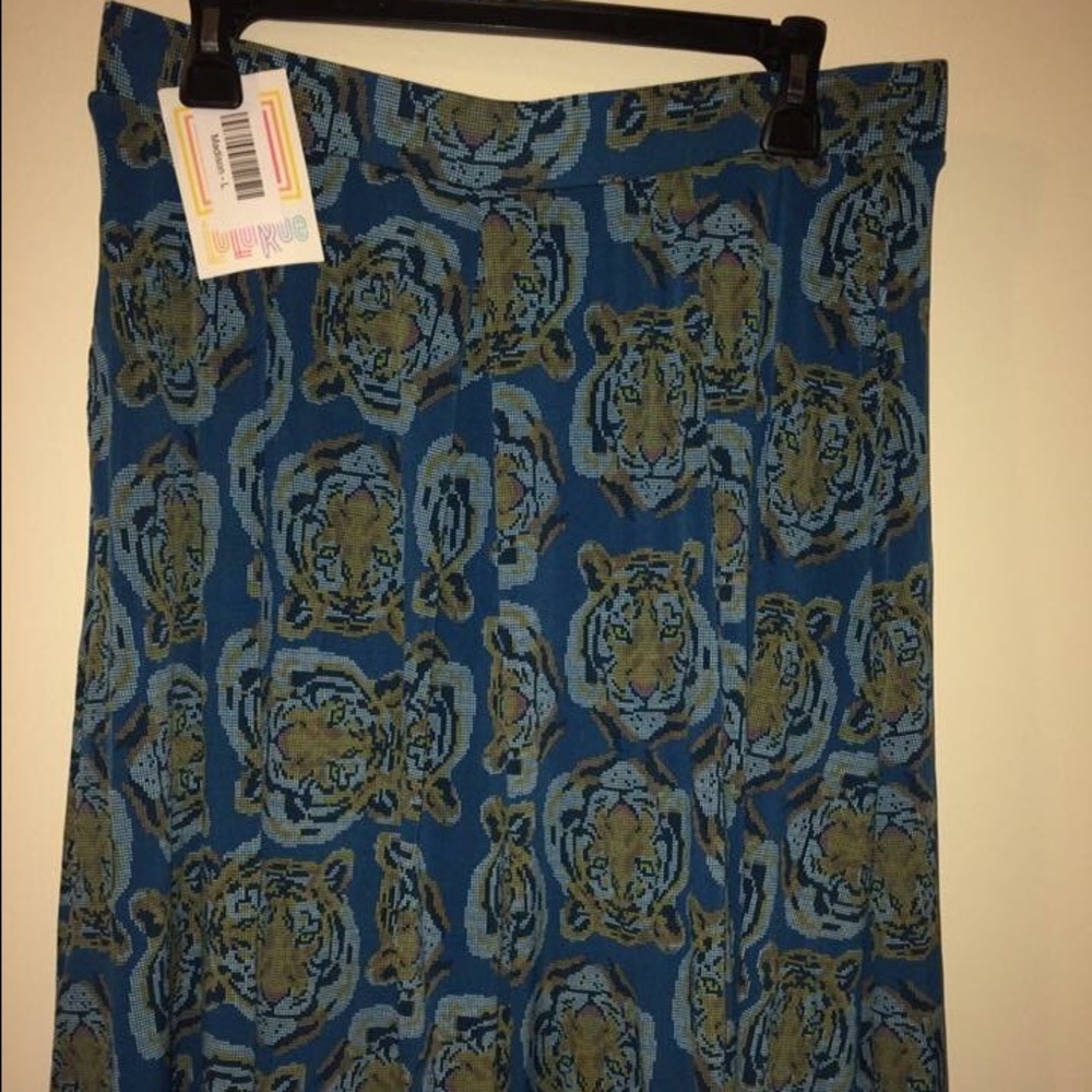 Lularoe L large Madison tiger