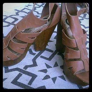 Guess heels