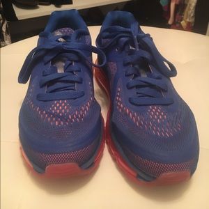 NIKE AIRMAX sneakers