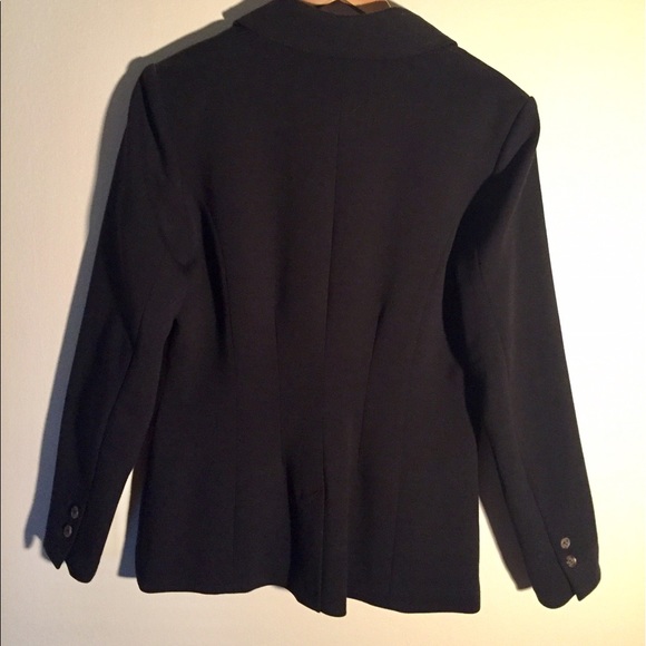 H&M tailored blazer - Picture 2 of 3