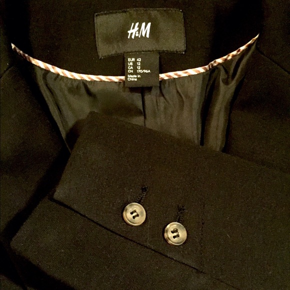 H&M tailored blazer - Picture 3 of 3