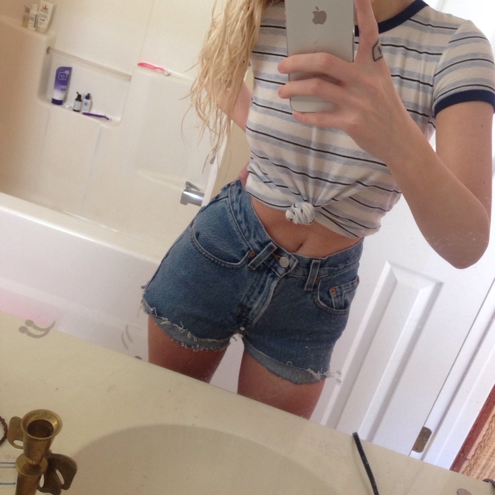 Vintage High Waist Levi's Jean Shorts