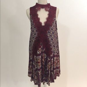 Keyhole Lace Front Pattern Dress