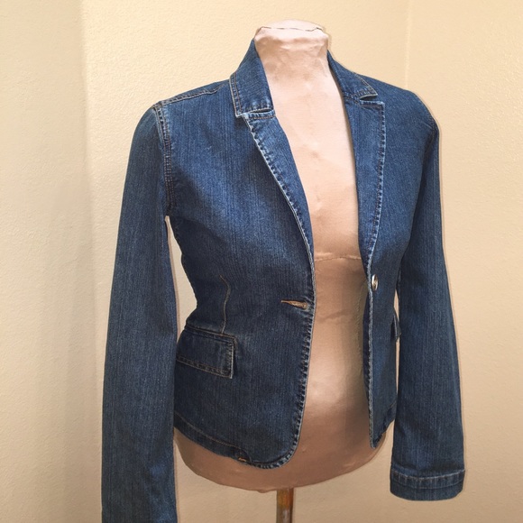 Jean Jacket - Picture 2 of 3