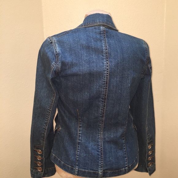 Jean Jacket - Picture 3 of 3