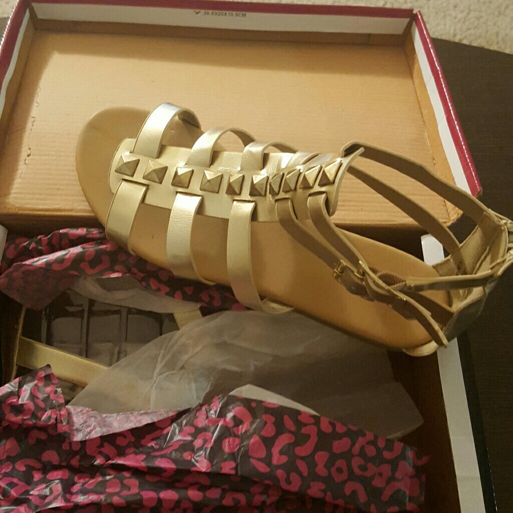 Open toe Gladiator Sandals