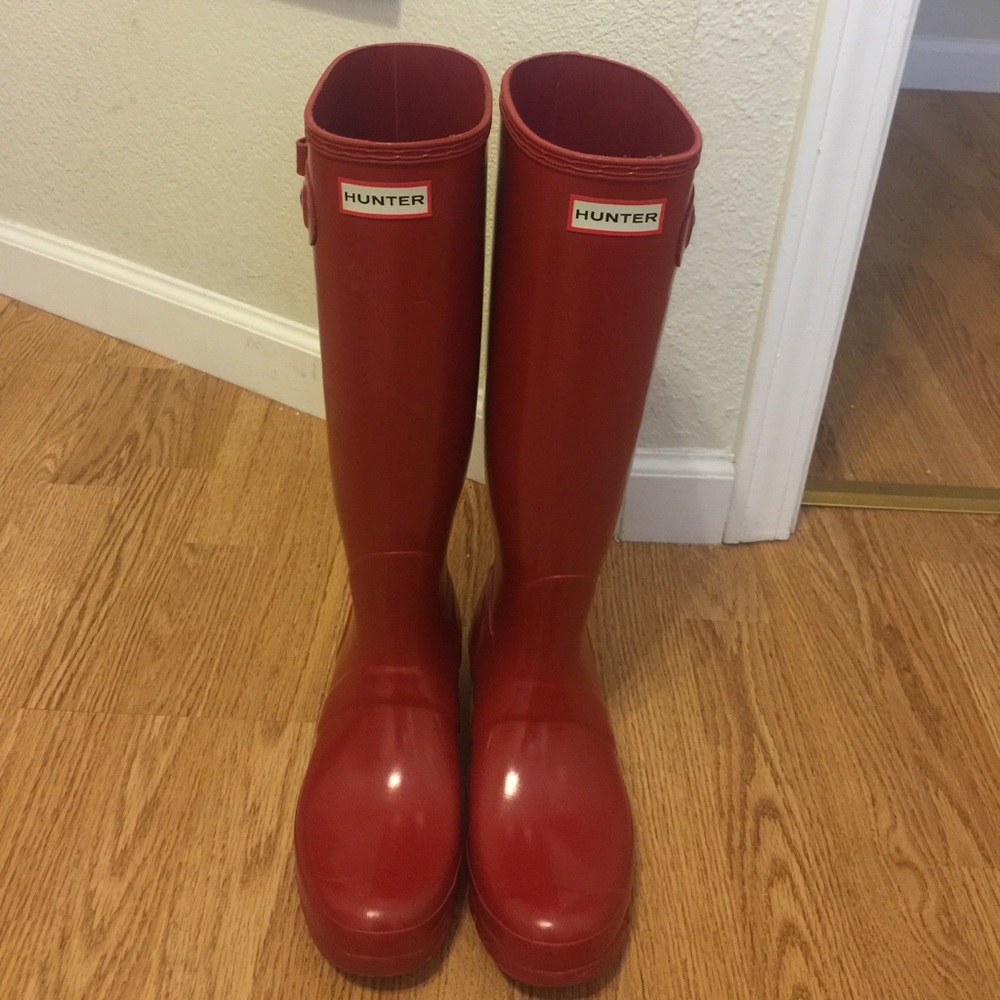 Red Hunter boots