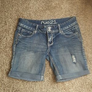 Rue 21, knee length distressed denim shorts