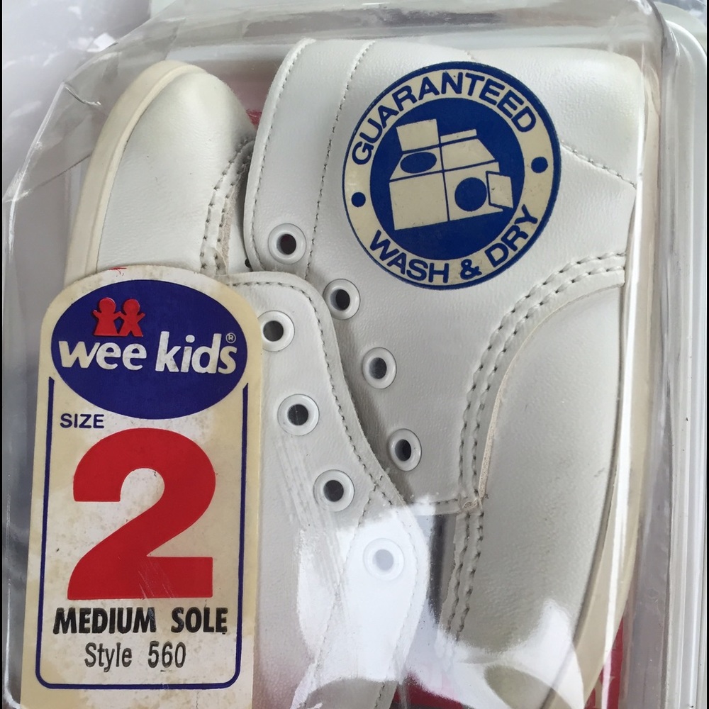 Vintage Wee Kids Leather Booties Sz 2 Baby Shoes